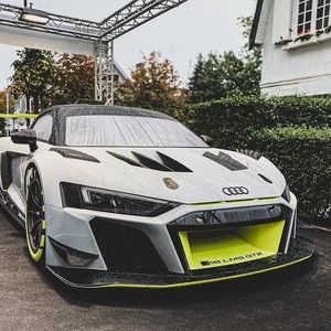 Meet your Posher, Kenneth